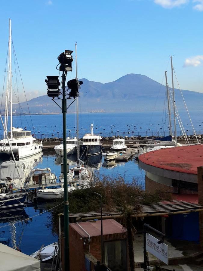 Modern In Near Historical Centre * Naples